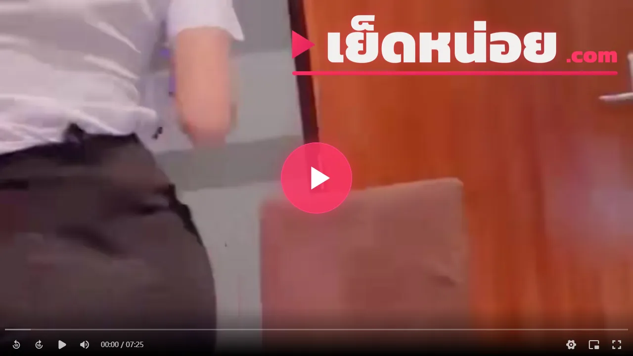 คลิปหลุดนักศึกษา หลุดนักศึกษามหาวิทยาลัย xxx น้องจูน Juniijune Onlyfans คนดังสาวสวย ใส่ชุดนักศึกษาโชว์ตัวเปลือย ถอดเสื้อผ้าโชว์นมโชว์หีแบบจัดเต็ม